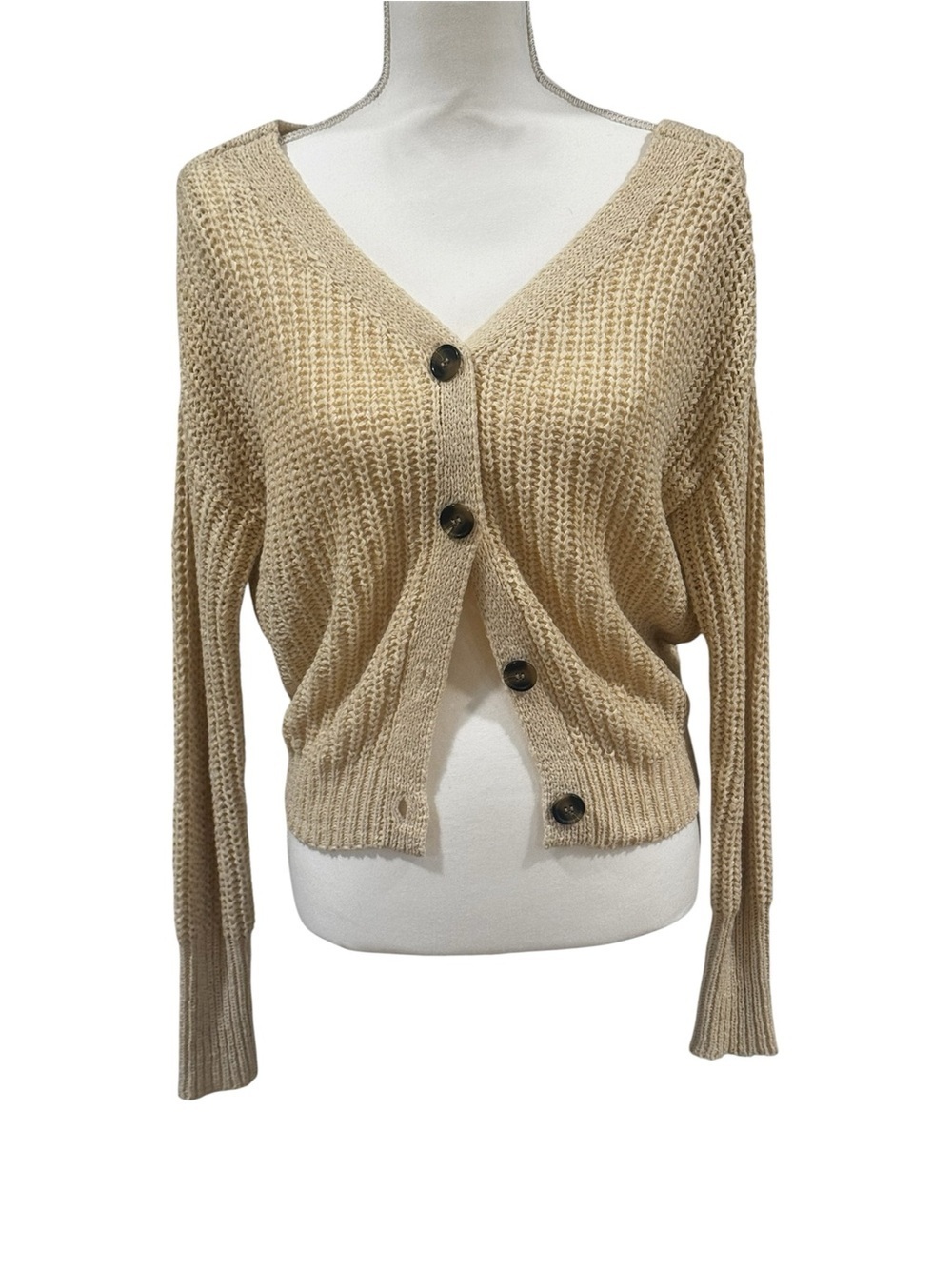 Moon & Madison cream V-Neck front button long sleeved cardigan sweater, S.